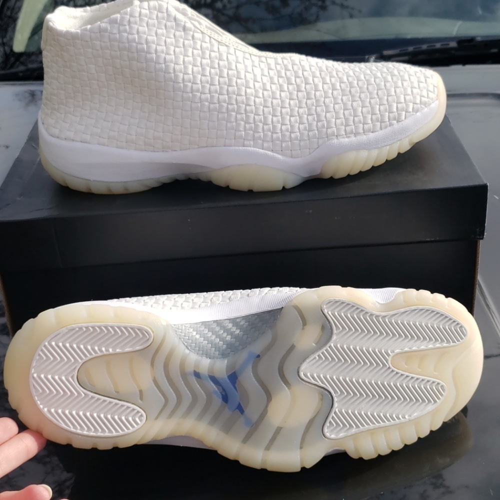 Jordan future - Picture 4 of 4